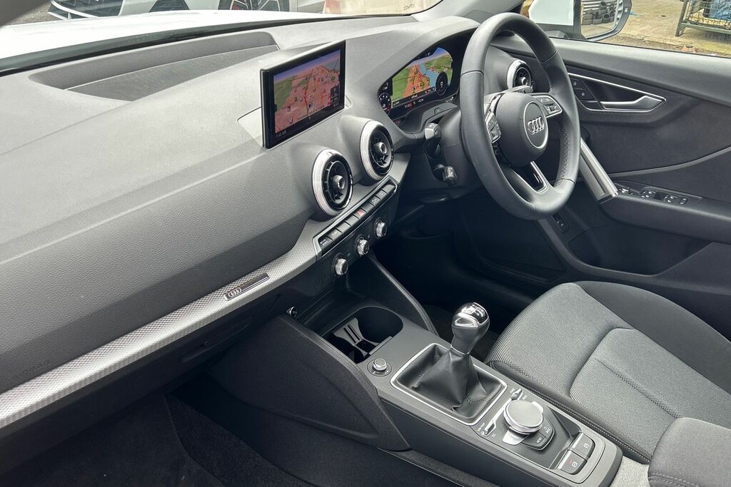 Audi Q2 Sport 30 Tfsi 110 Ps 6-Speed SP24UOB White #2