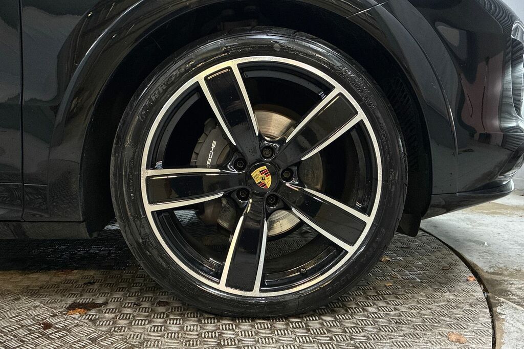 Porsche Cayenne Tiptronic S T666TSW Black #5
