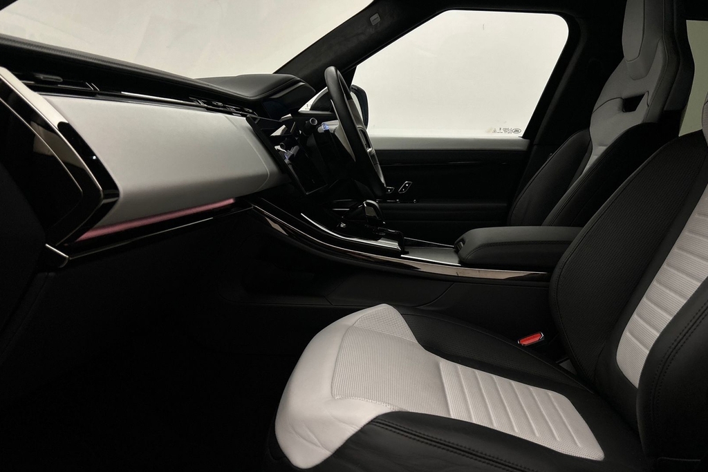 Land Rover Range Rover Sport P635 Sv Edition One Gloss Paint Black #3