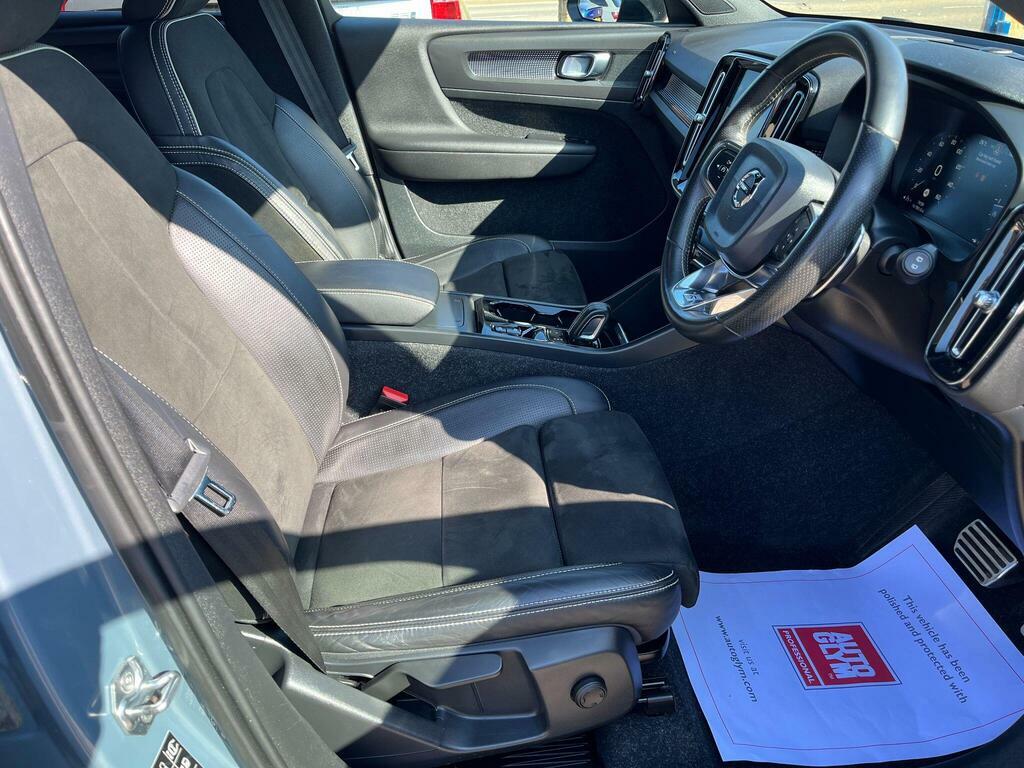 Volvo XC40 2.0 D3 R-design Euro 6 S S YS69MJO Grey #3