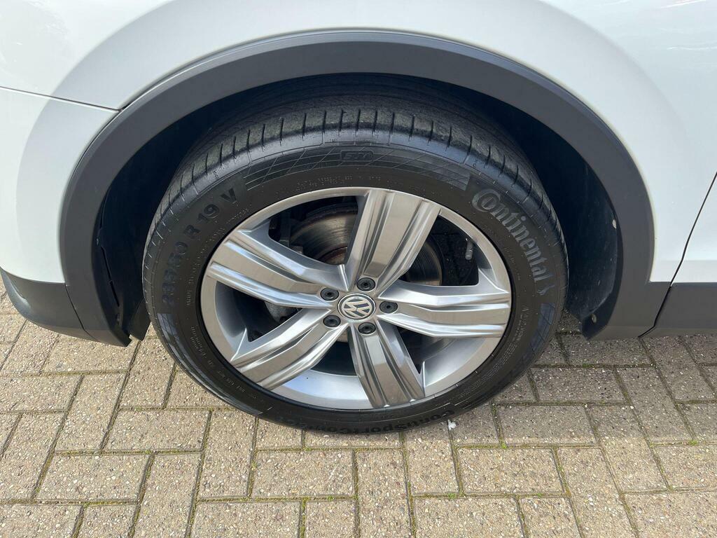 Volkswagen Tiguan 2.0 Tdi Sel Dsg 4Motion Euro 6 S S VA18UNW White #4