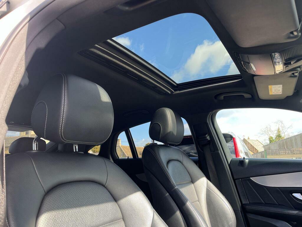 Mercedes-Benz GLC Class 2.1 Glc250d Amg Line Premium Coupe G-tronic 4Mat SP18GDX White #5