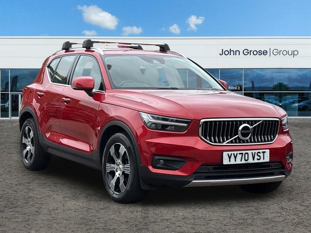 Volvo XC40 1.5 T3 163 Inscription Estate Red