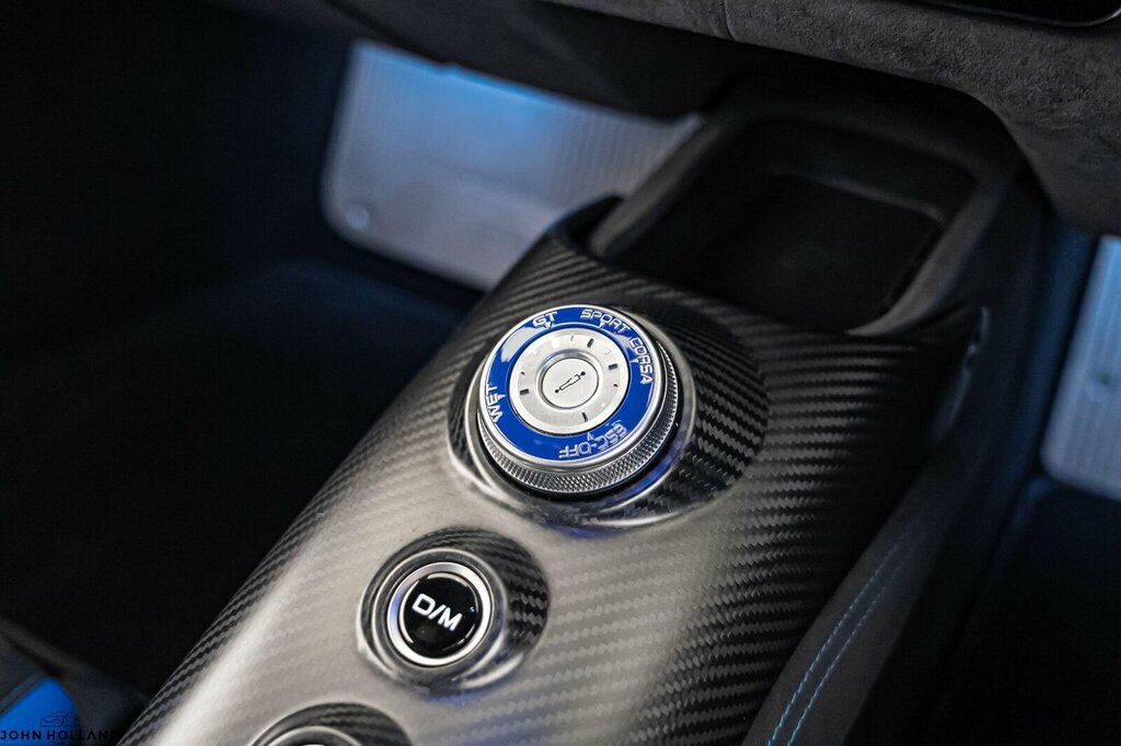 Maserati MC20 V6 Ext Carbon Pack Black #52
