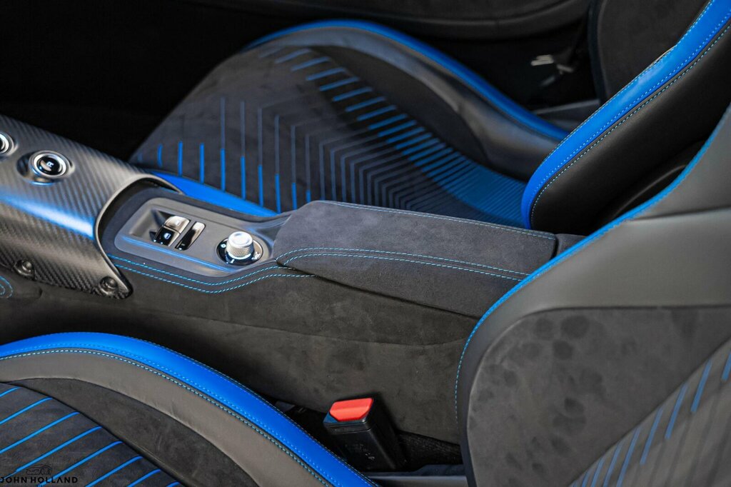 Maserati MC20 V6 Ext Carbon Pack Black #31