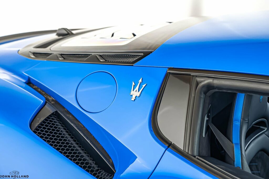 Maserati MC20 V6 Ext Carbon Pack Black #21