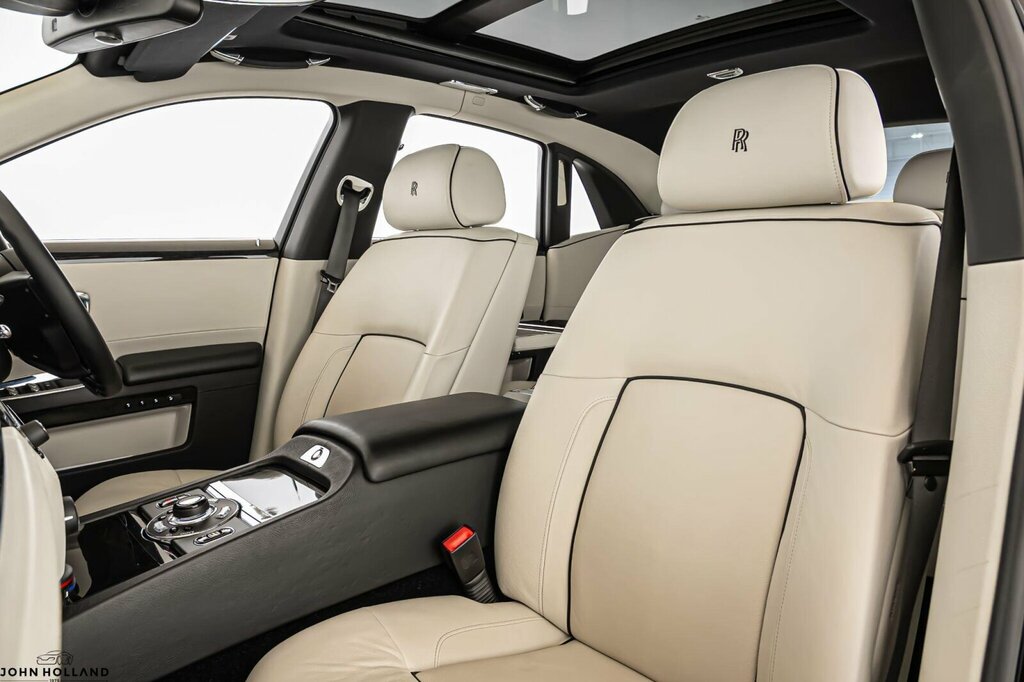 Rolls-Royce Ghost 2012 12 Rolls Royce Ghost V12 Blue #31