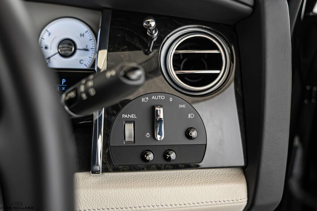 Rolls-Royce Ghost 2012 12 Rolls Royce Ghost V12 Blue #48