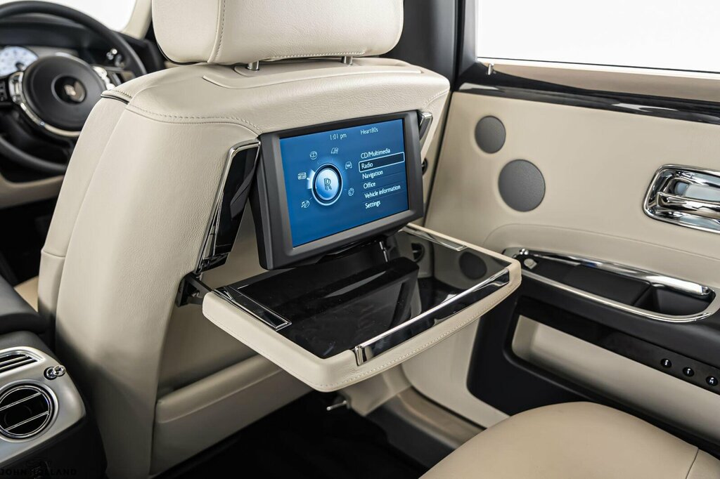 Rolls-Royce Ghost 2012 12 Rolls Royce Ghost V12 Blue #23