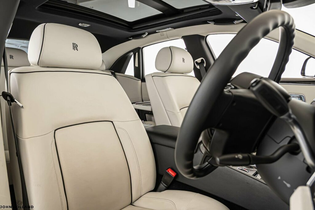 Rolls-Royce Ghost 2012 12 Rolls Royce Ghost V12 Blue #30