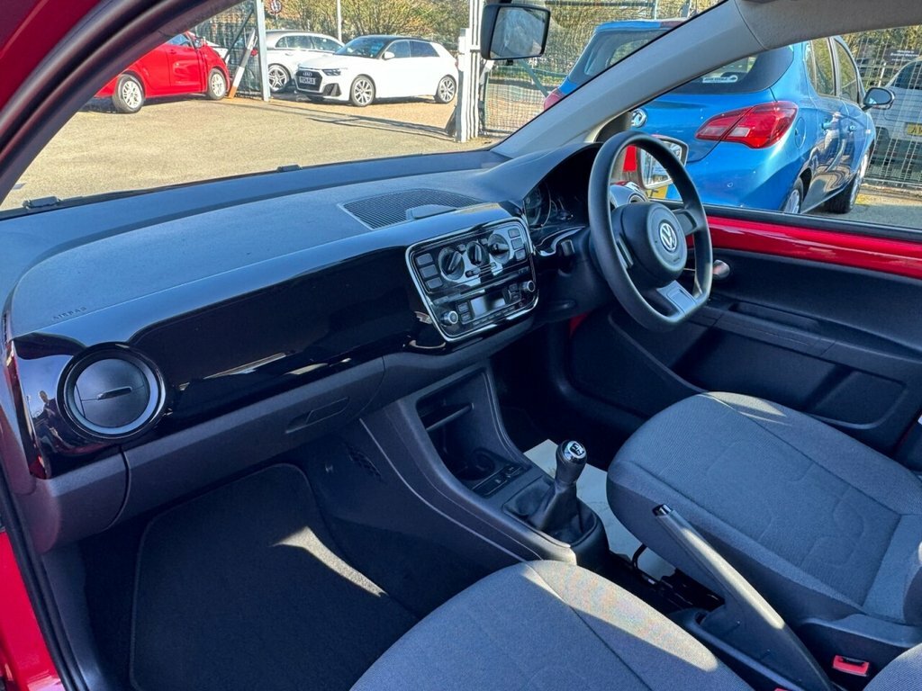 Volkswagen Up 1L Se Connect HV65CEU Red #4