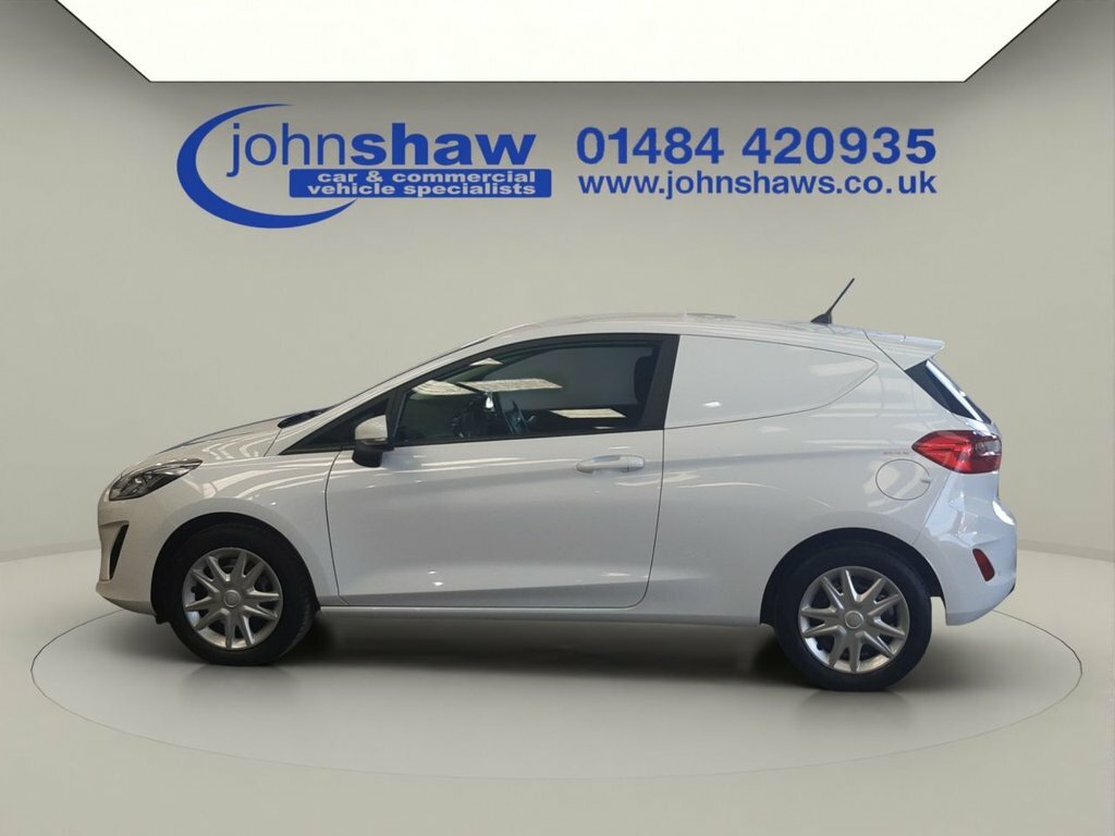 Ford Fiesta 1.5L Null BJ69XED White #5