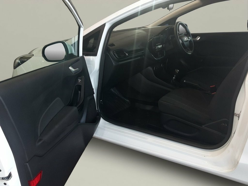 Ford Fiesta 1.5L Null BJ69XED White #4