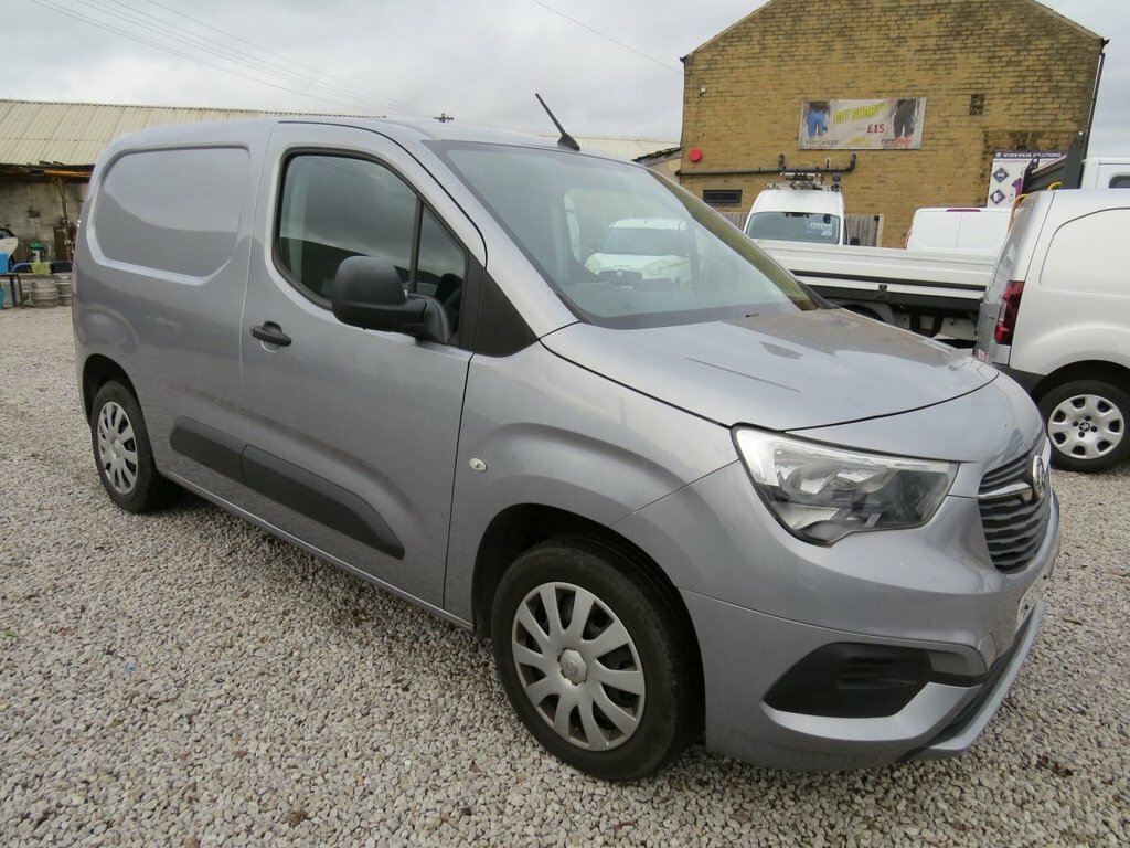 Vauxhall Combo 1.6L Sportive Grey
