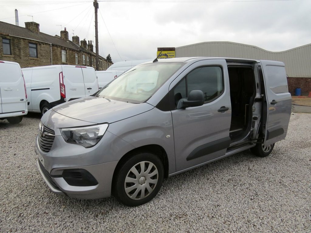 Vauxhall Combo 1.6L Sportive FE69ERV Grey #5