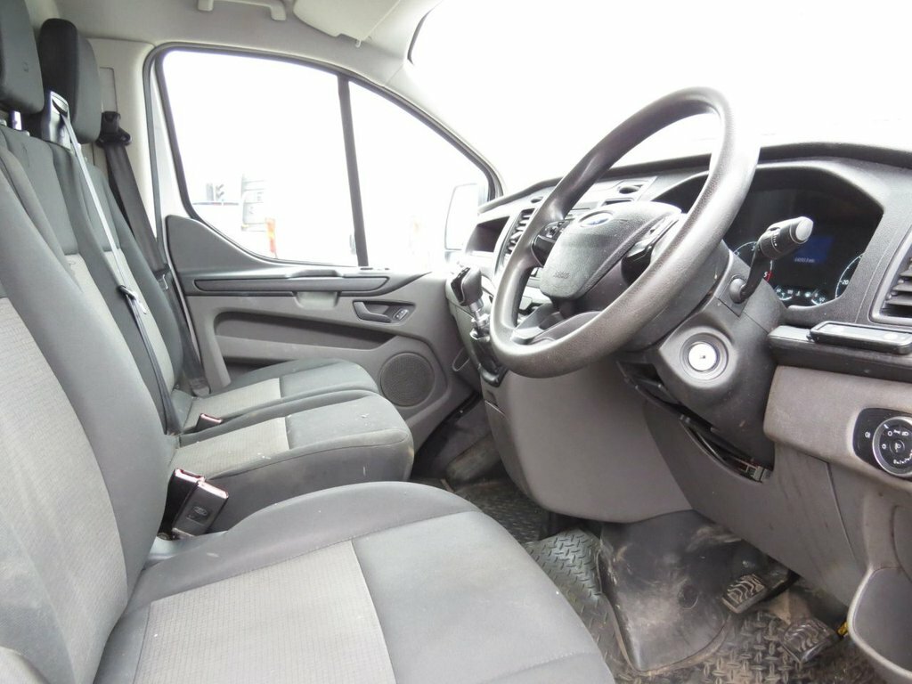 Ford Transit Custom 2L Null YC19WFJ White #2