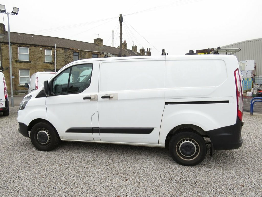 Ford Transit Custom 2L Null YC19WFJ White #6