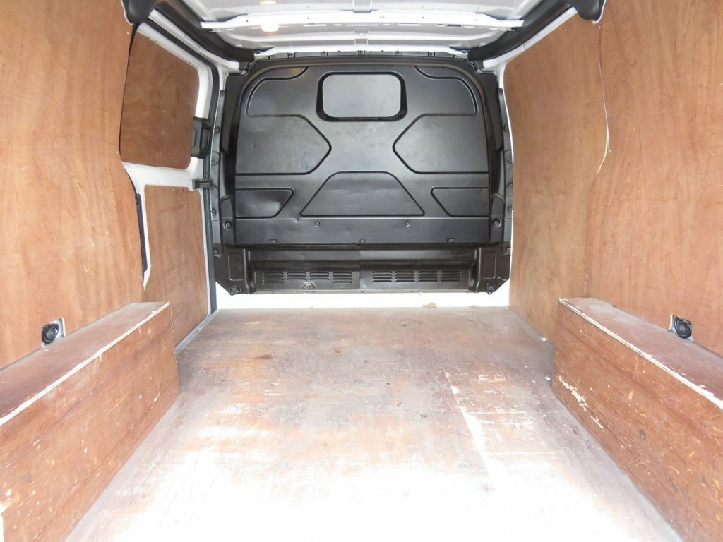 Ford Transit Custom 2L Null White #2