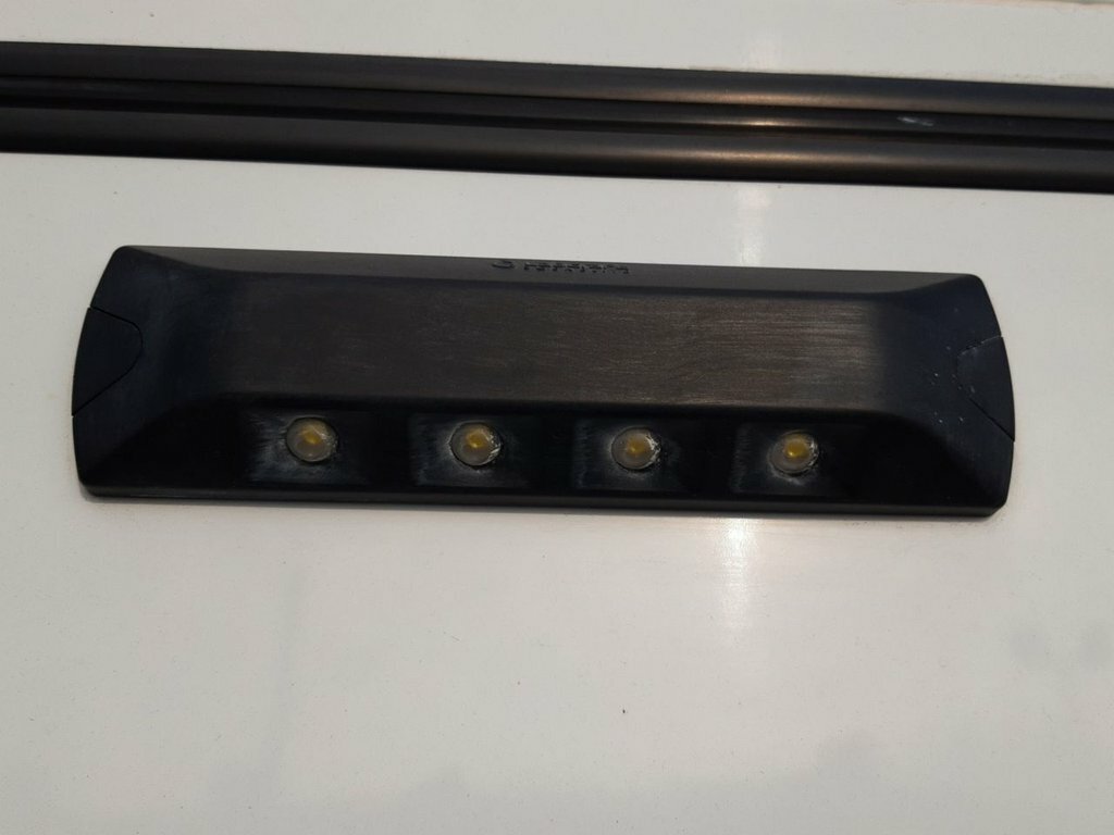 Ford Ranger 2.2L Xlt White #6