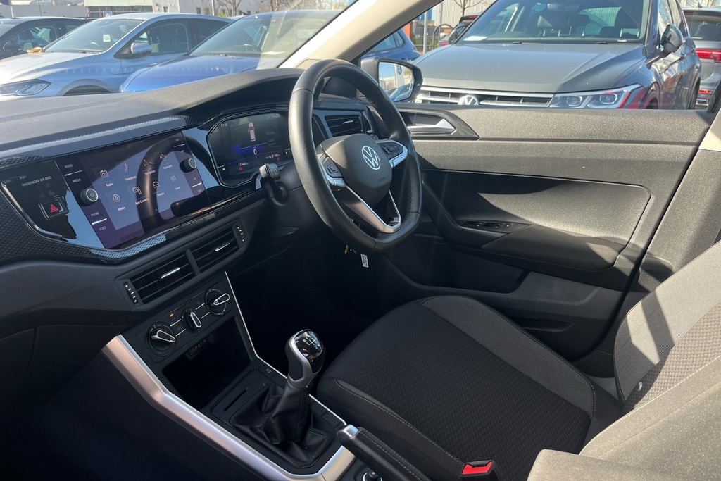 Volkswagen Polo 1.0 Tsi Match GF24XJD Grey #2