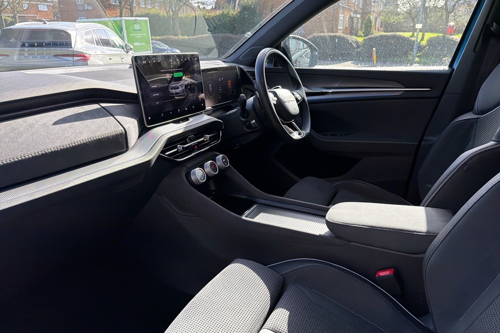 Skoda Kodiaq 1.5 Tsi E-tec Sportline Dsg 7 Seat FP25OAZ Blue #2