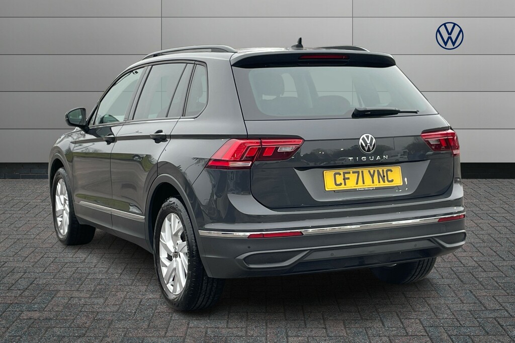 Volkswagen Tiguan 1.5 Tsi 150 Life Dsg CF71YNC Grey #3