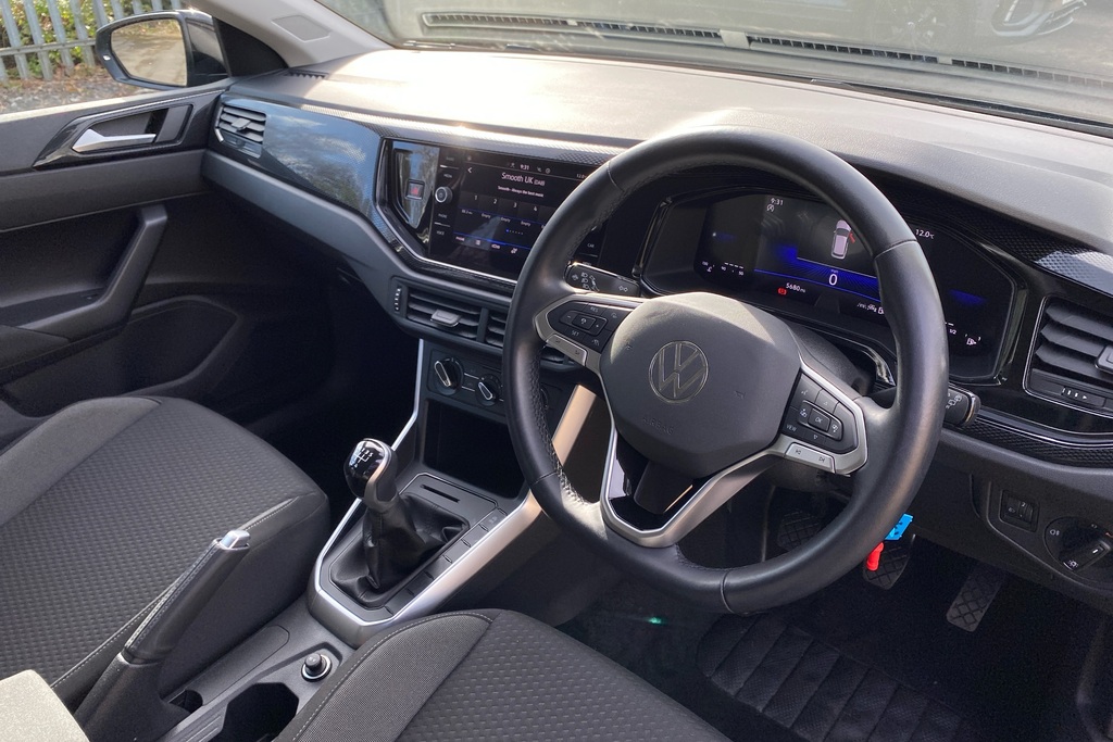 Volkswagen Polo 1.0 Tsi Life ME74ZFJ Black #6