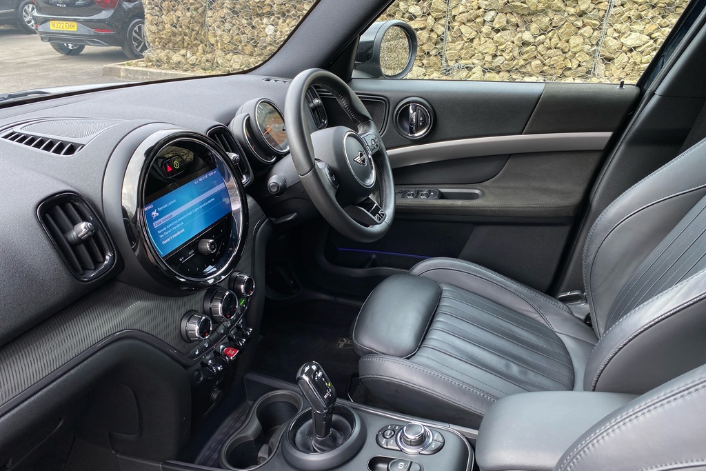 Mini Countryman 1.5 Cooper Exclusive MT72AUL Black #2