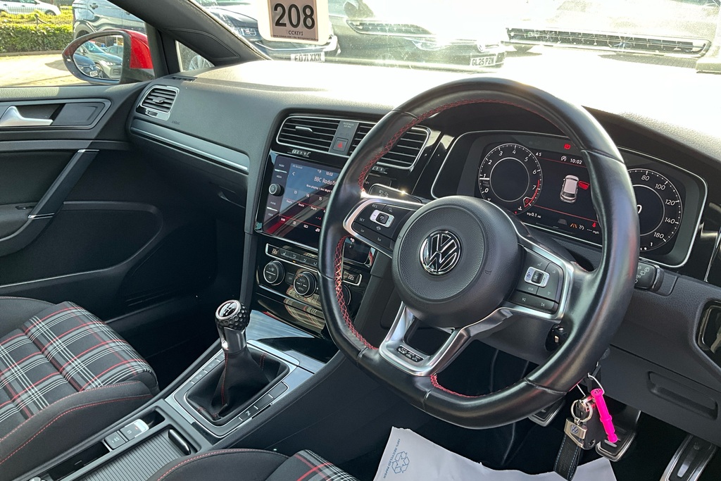 Volkswagen Golf 2.0 Tsi 245 Gti Performance Red #6