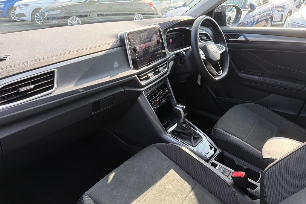 Volkswagen T-Roc 2.0 Tdi 150 Evo Style Dsg GD25OFE Black #2