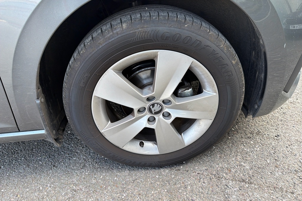 Skoda Scala 1.0 Tsi 95 Se Edition BD75YXU Grey #5