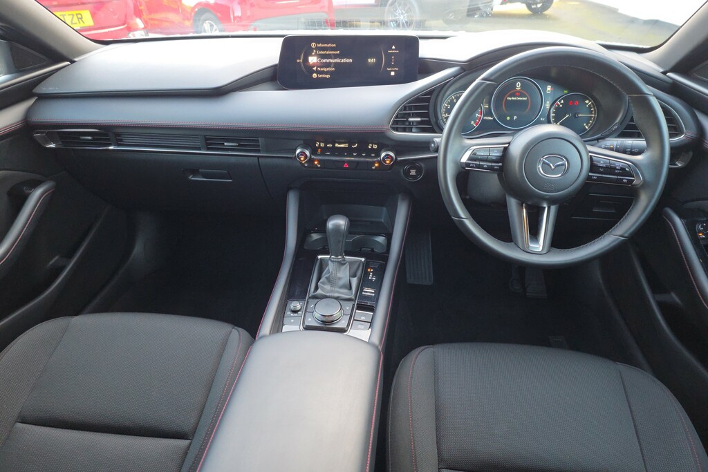 Mazda 3 2.5 E-skyactiv G Mhev 140 Homura ML25KNK White #3