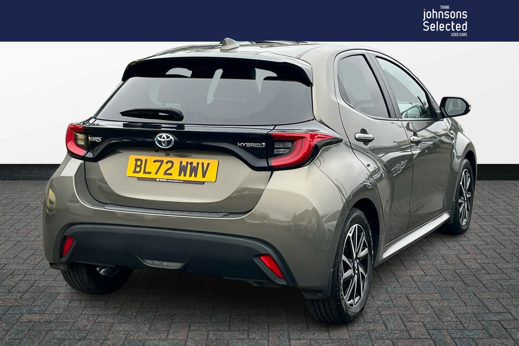 Toyota Yaris 1.5 Hybrid Design Cvt BL72WWV Brown #5