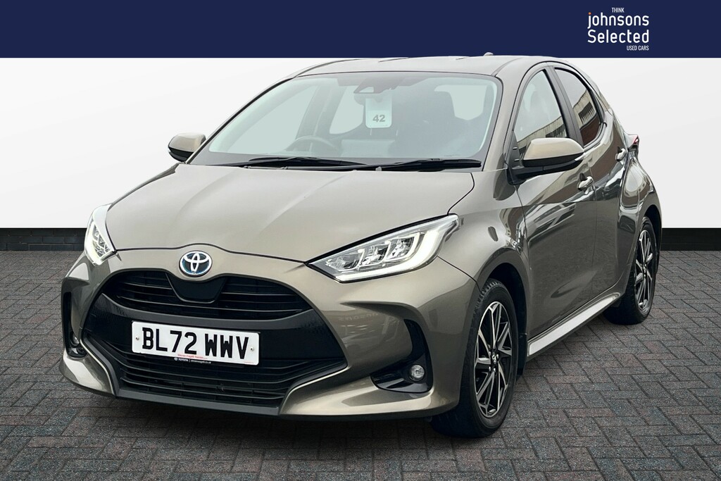 Toyota Yaris 1.5 Hybrid Design Cvt BL72WWV Brown #4