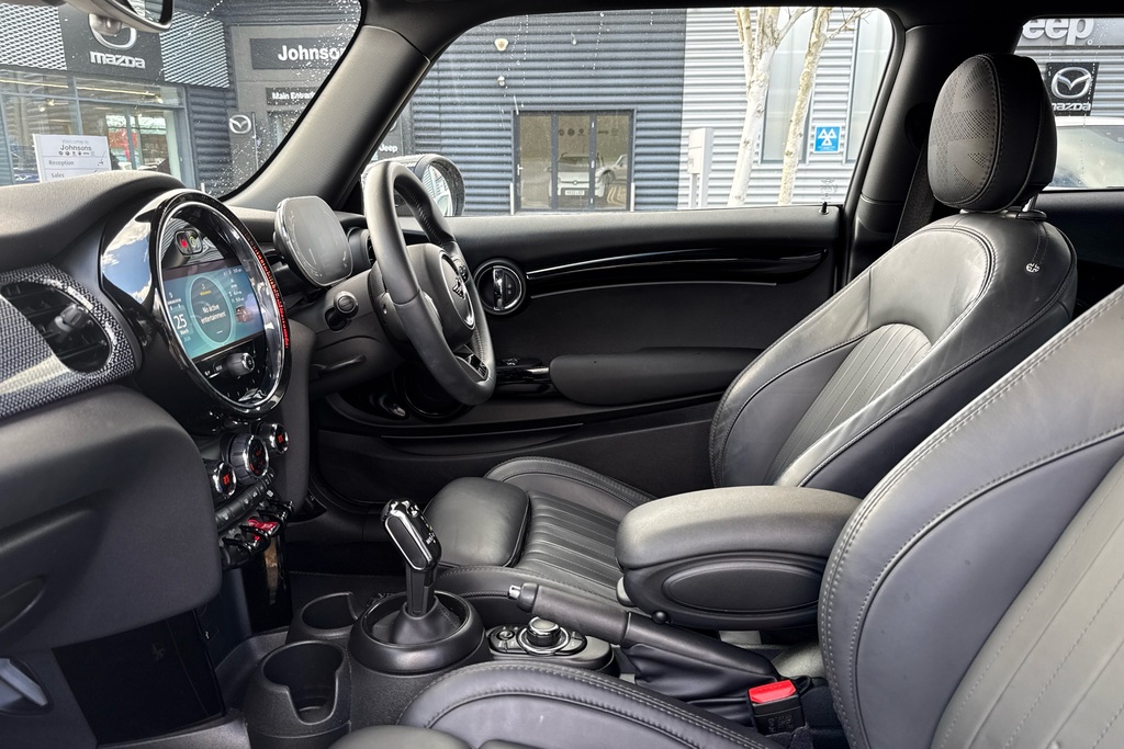 Mini Hatch 1.5 C Classic Level 1 GY23ABX Grey #6