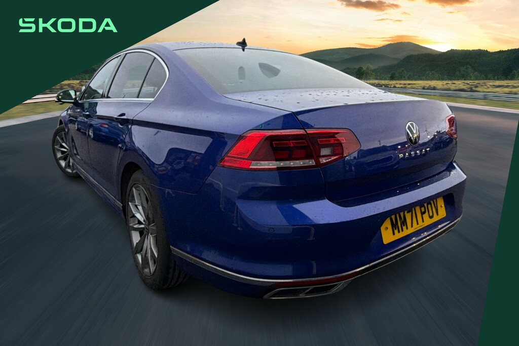 Volkswagen Passat 1.5 Tsi Evo R-line Blue #4