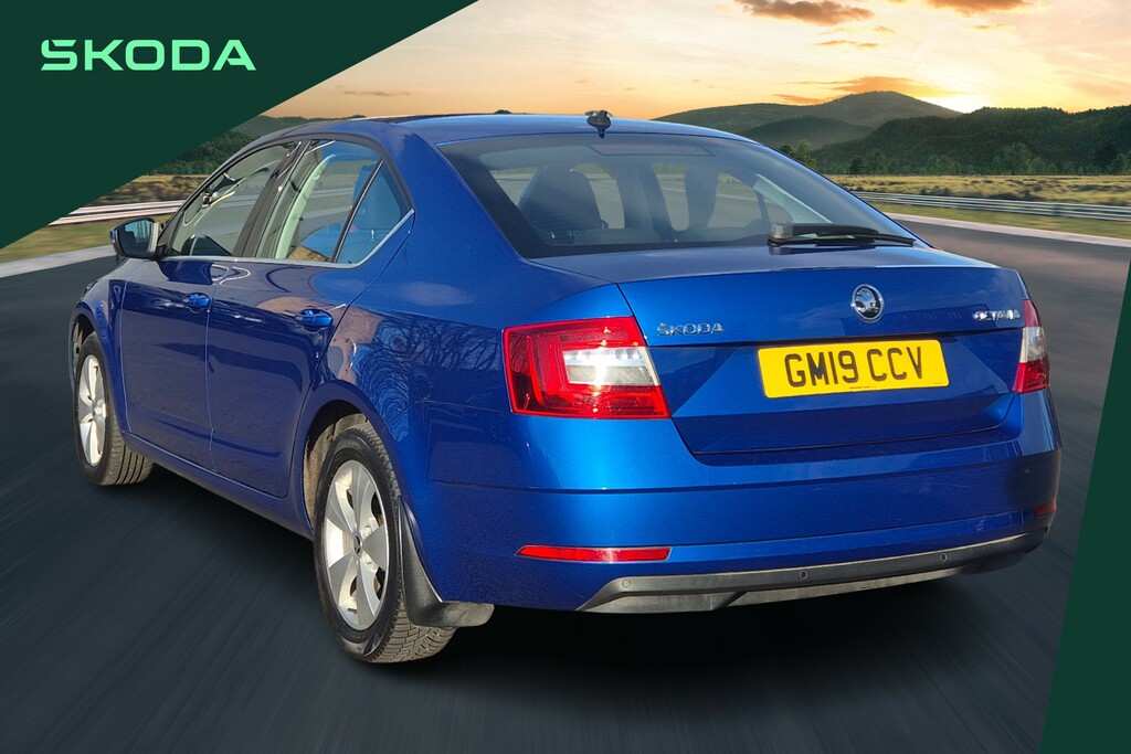 Skoda Octavia 1.6 Tdi Se Technology GM19CCV Blue #5