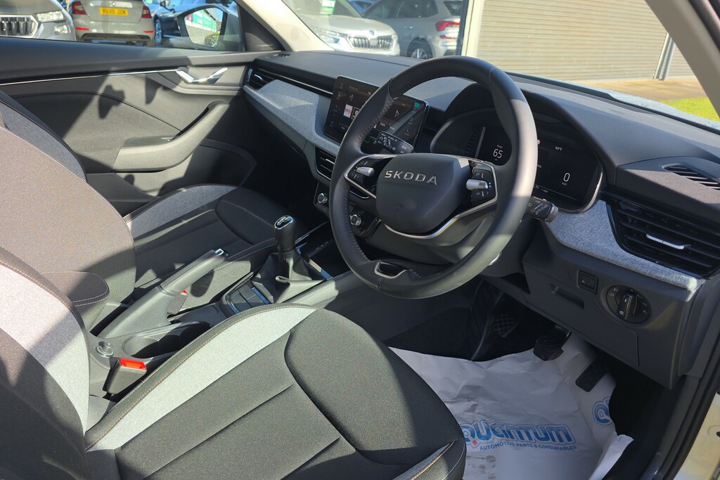 Skoda Kamiq 1.0 Tsi 95 Se Edition BT75TCX Silver #6