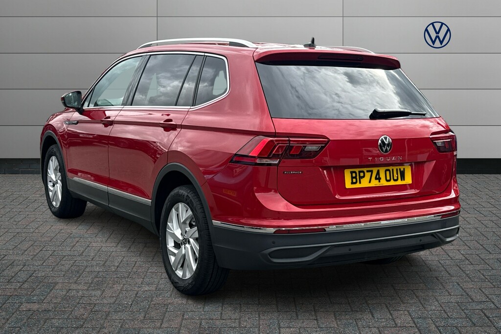 Volkswagen Tiguan Allspace 1.5 Tsi Life Dsg Red #5