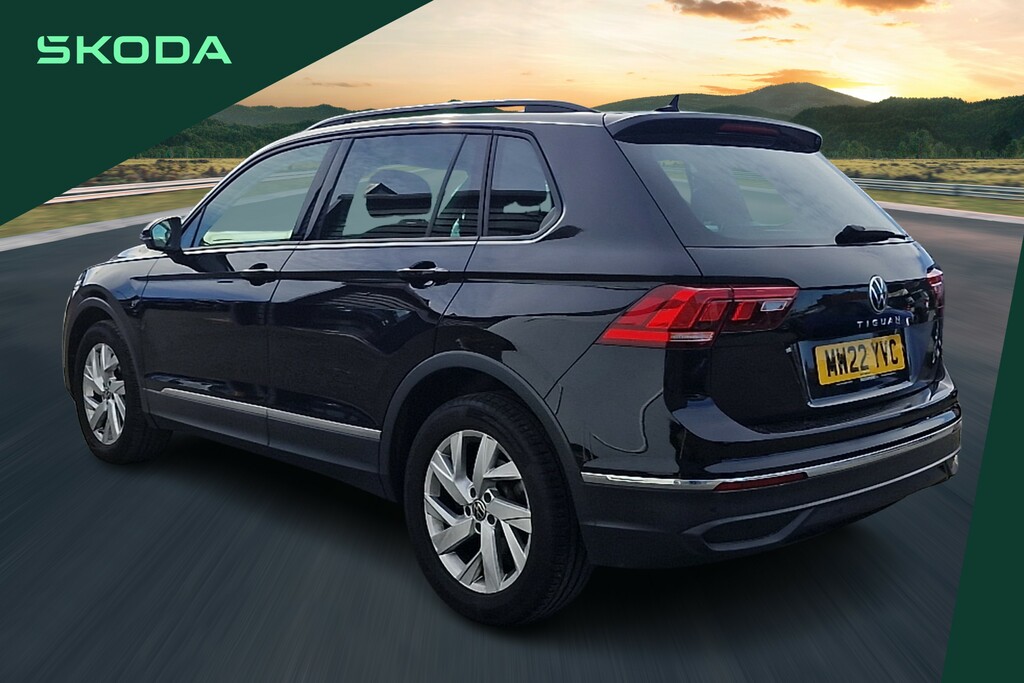 Volkswagen Tiguan 1.5 Tsi 150 Life Dsg MW22YVC Black #4