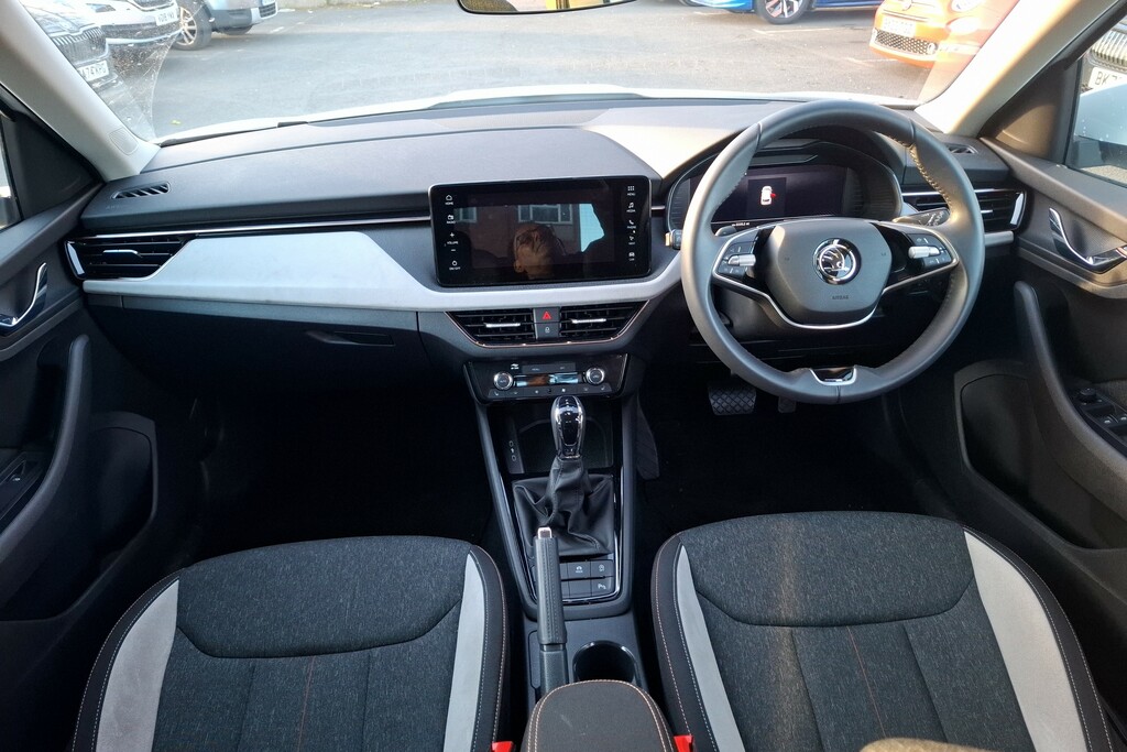 Skoda Kamiq 1.5 Tsi Se L Edition Dsg White #6