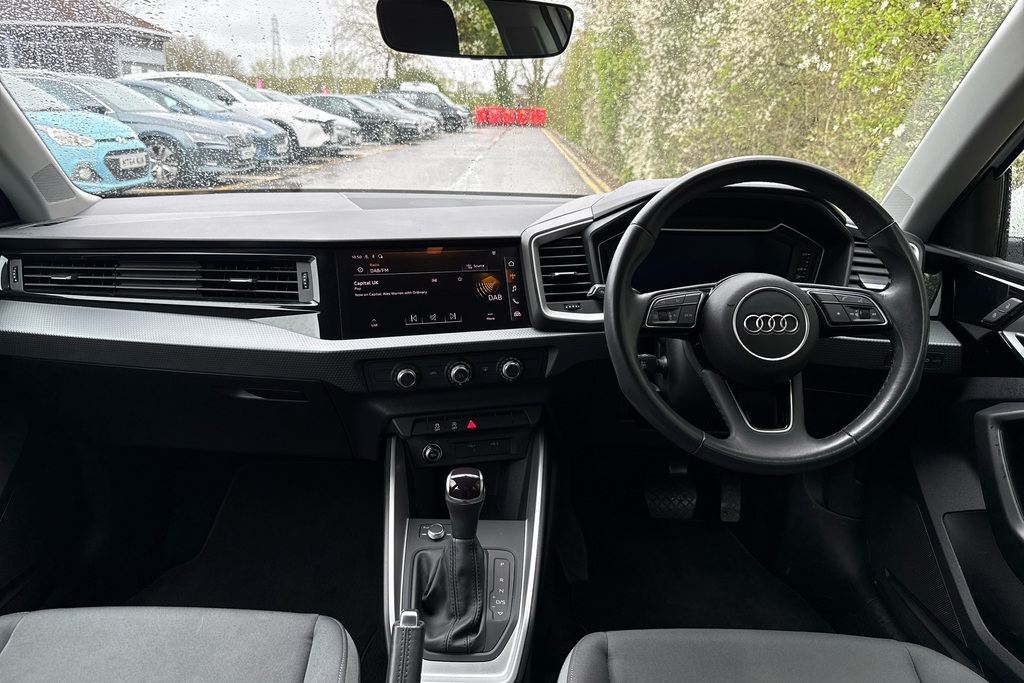 Audi A1 25 Tfsi Sport S Tronic BG73YPO White #3