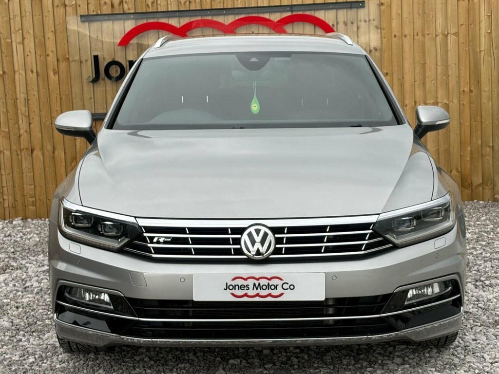 Volkswagen Passat 2L R-line Gold #2