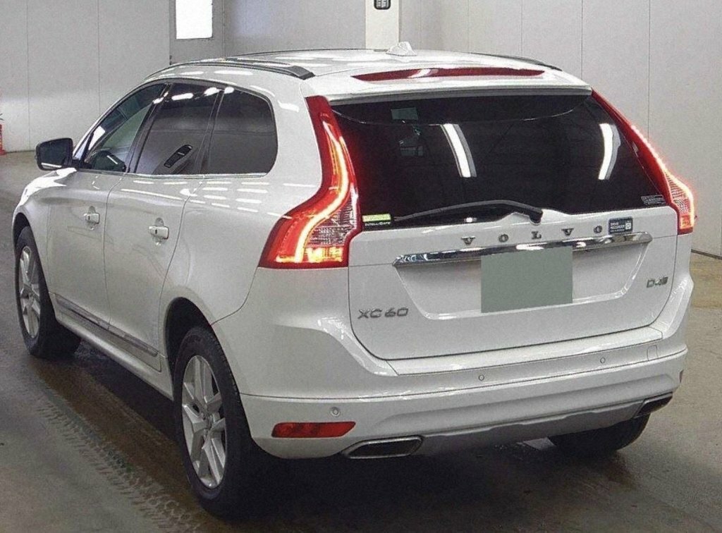 Volvo XC60 2L Se Lux Nav White #3