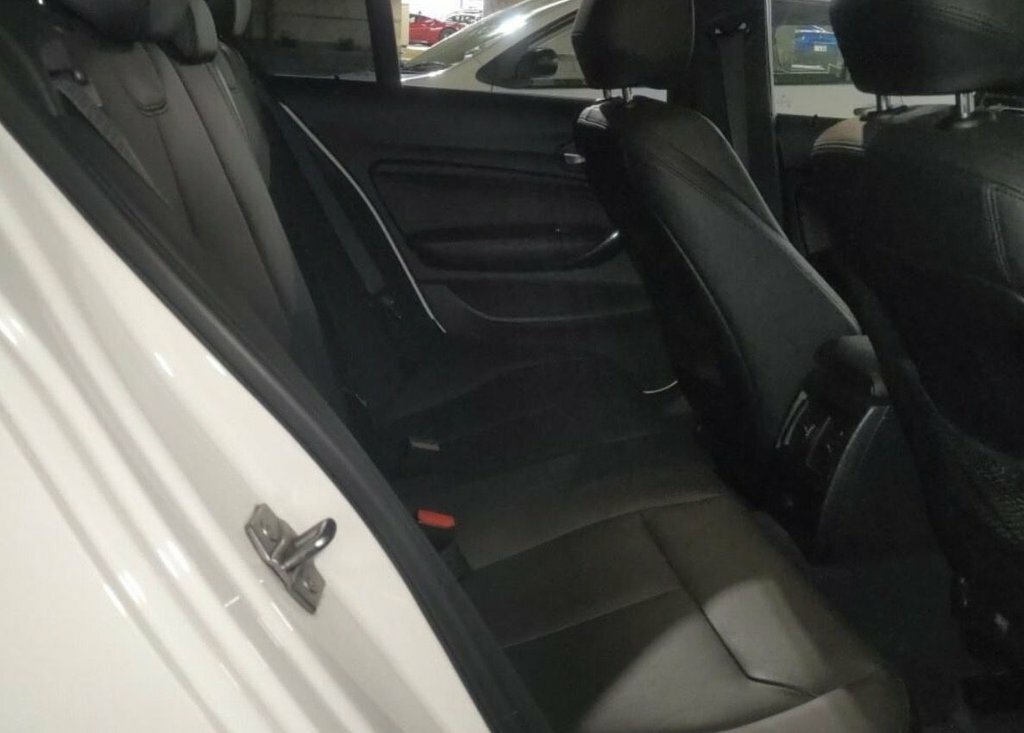 BMW 1 Series Hatchback SC13JMC White #6