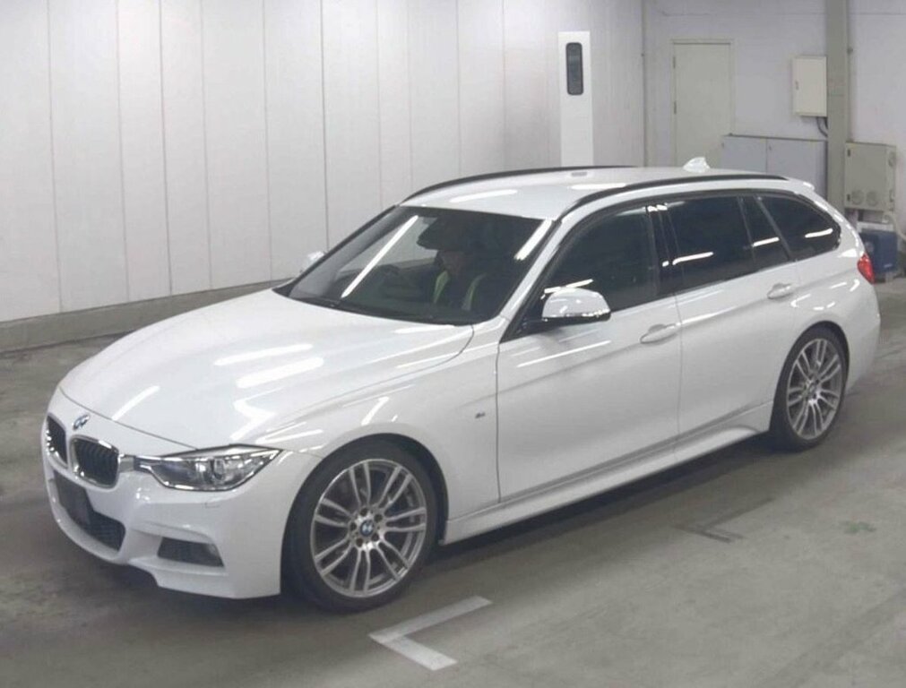 BMW 3 Series 2L M Sport White #2