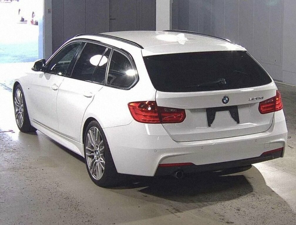 BMW 3 Series 2L M Sport White #3