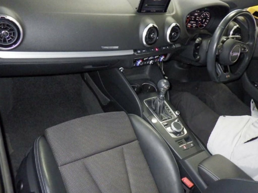 Audi A3 1L S Line ND67CMJ Yellow #5