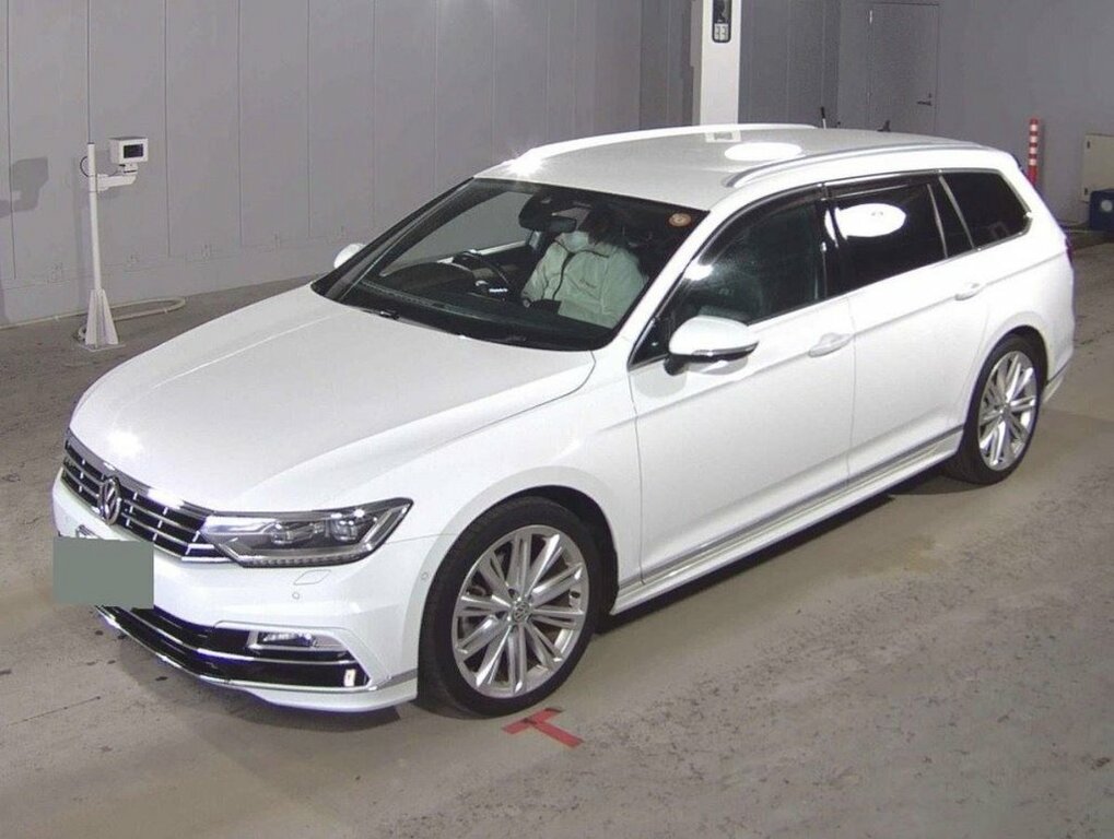 Volkswagen Passat 2L R-line White #2