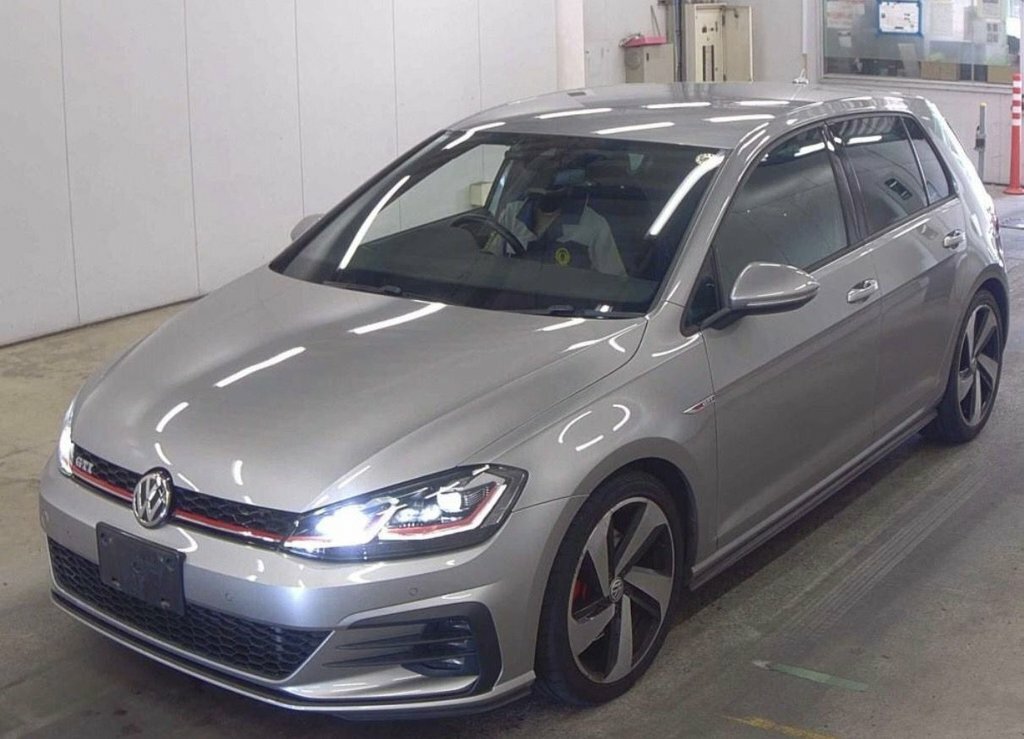 Volkswagen Golf 2L Gti Gold #2